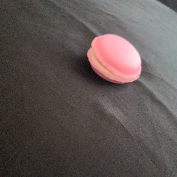 Gold and Pink Tone Stud Earrings in Hand-Crafted Storage Box - Picture 5 of 7